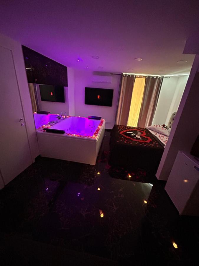 Giovanni Luxury Suites Napoli Eksteriør billede